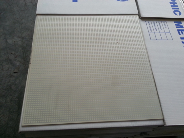 Stocklot laminated tiles in PVC - Image 17