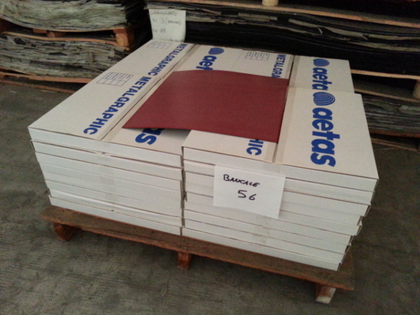 Stocklot laminated tiles in PVC - Image 31