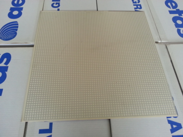 Stocklot laminated tiles in PVC - Image 36