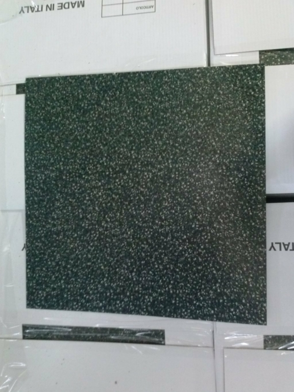 Stocklot laminated tiles in PVC - Image 9