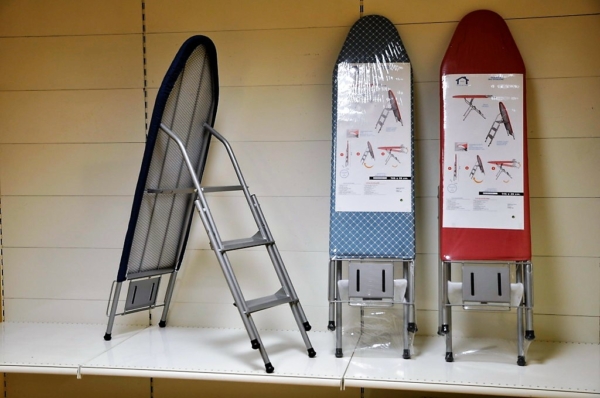 Stocklot Ironing boards