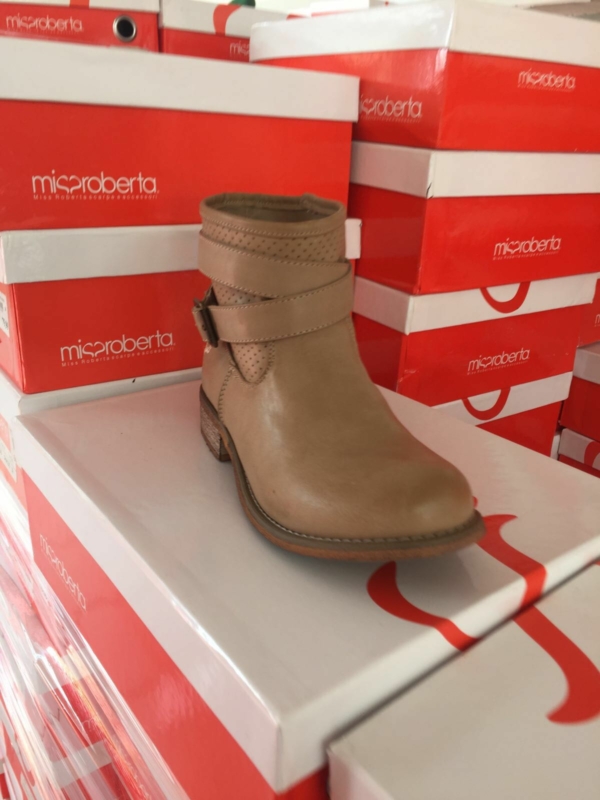 Stocklot ladies shoes - Image 5