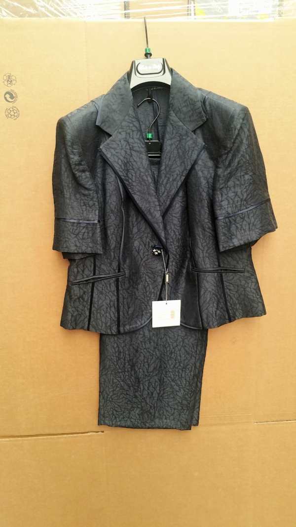 Stocklot ladies clothing - Image 58