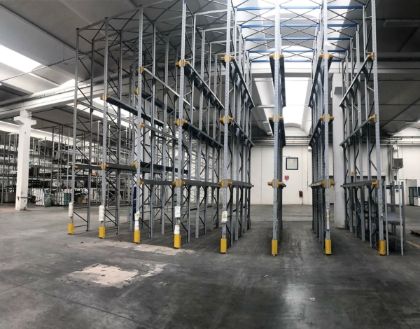 Stocklot mezzanine shelving