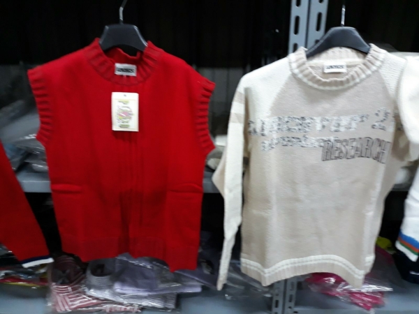 Stocklot Children's Clothing - Image 2