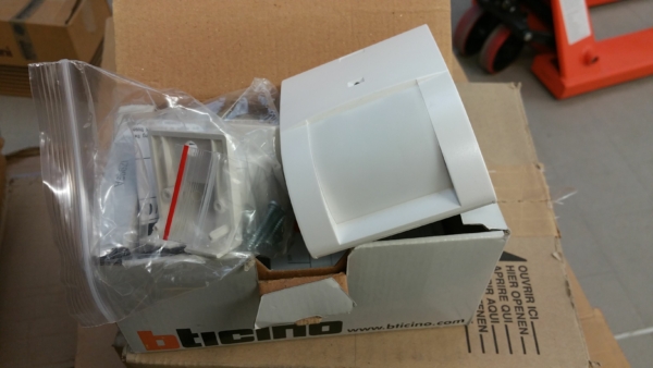 Stocklot electric materials - Image 34