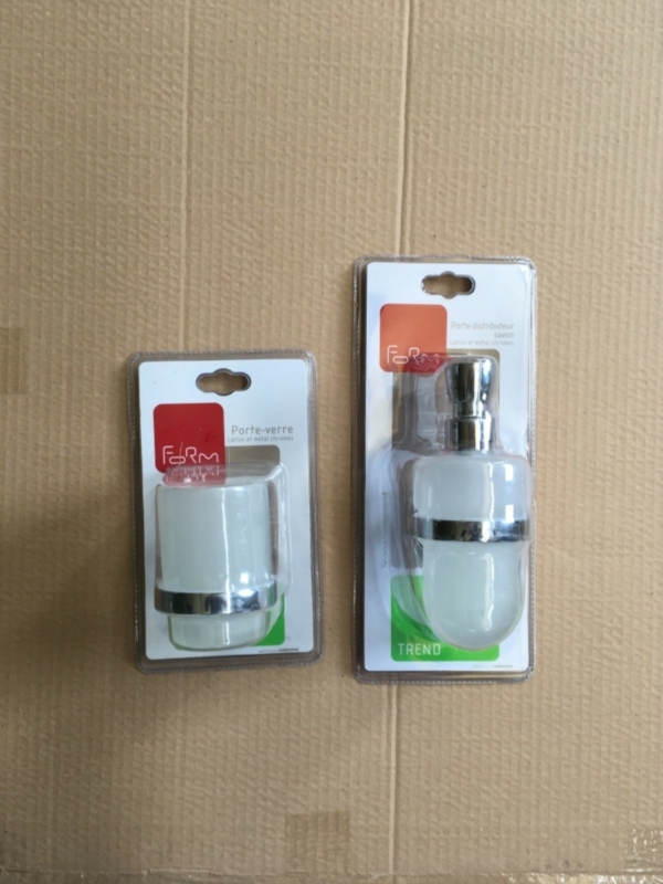 Stocklot bathroom accessories - Image 3