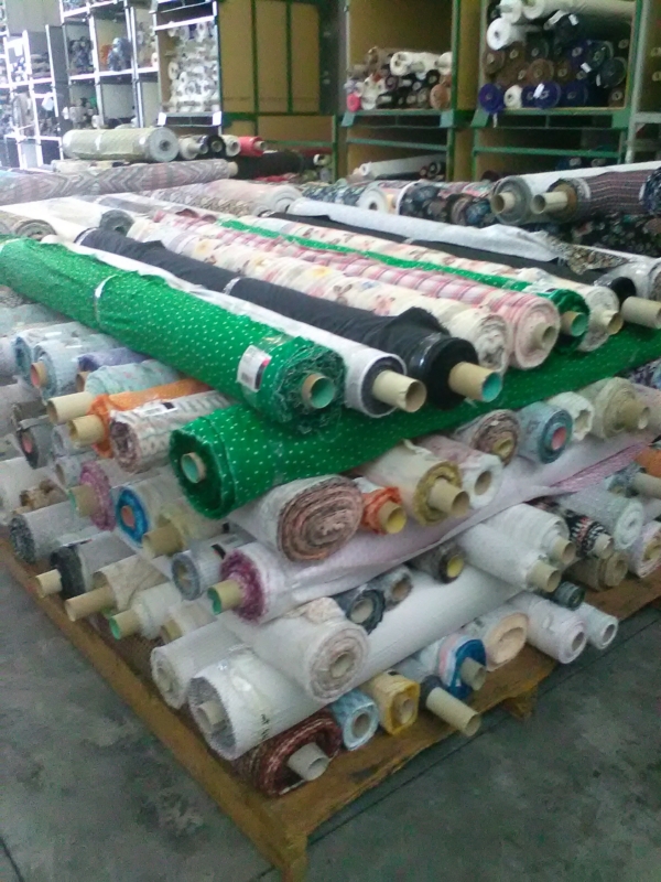 Stocklot quality cloths - Image 12