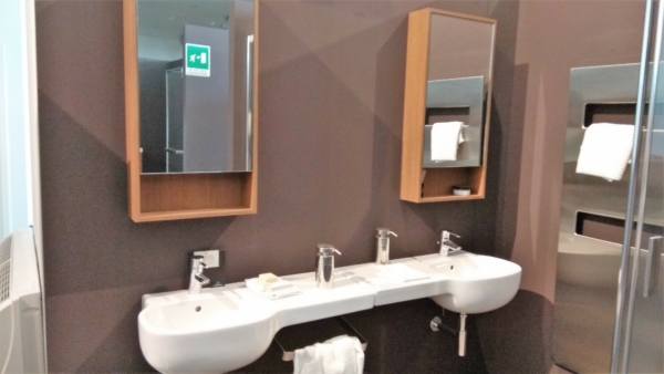 Stocklot bathroom furniture and sanitary ware