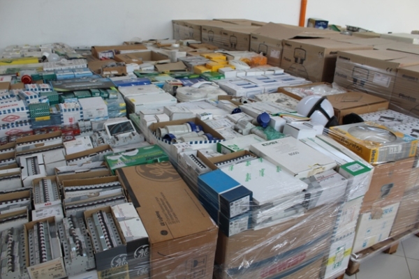 Stocklot electric material and components - Image 27