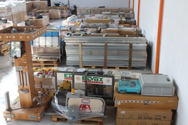 Stocklot electric material and components - Image 4
