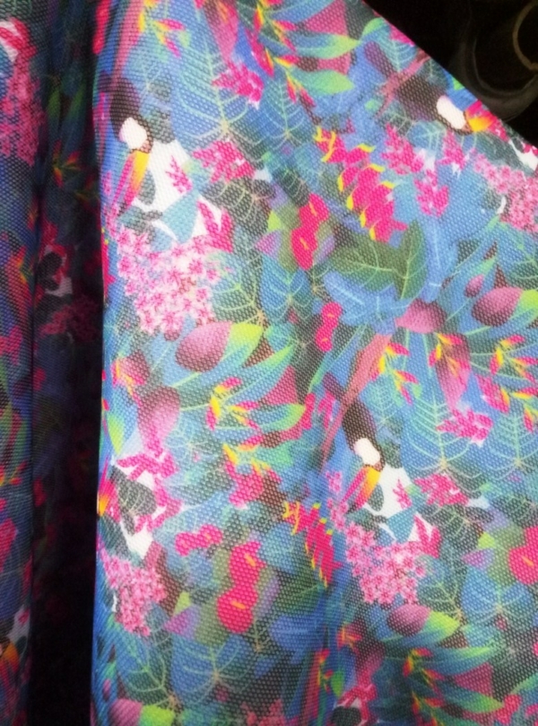 Stocklot quality Italian cloths for shoes, bags and accessories - Image 9