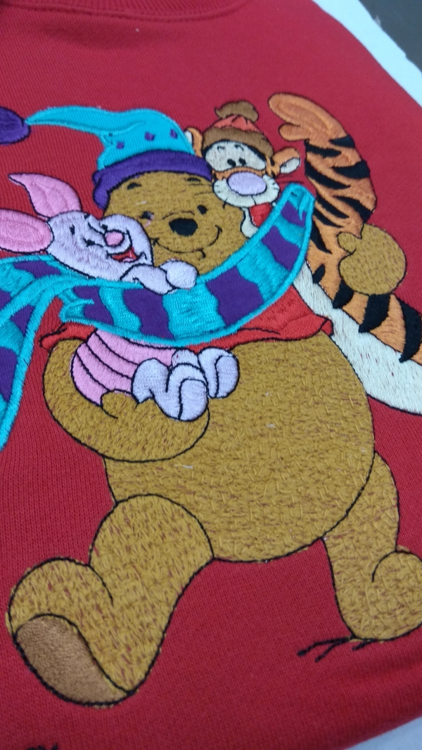 Stocklot Disney sweater set - Image 4