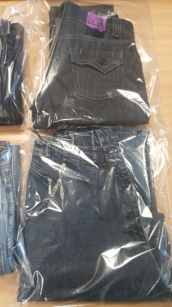 Stocklot used jeans - Image 10