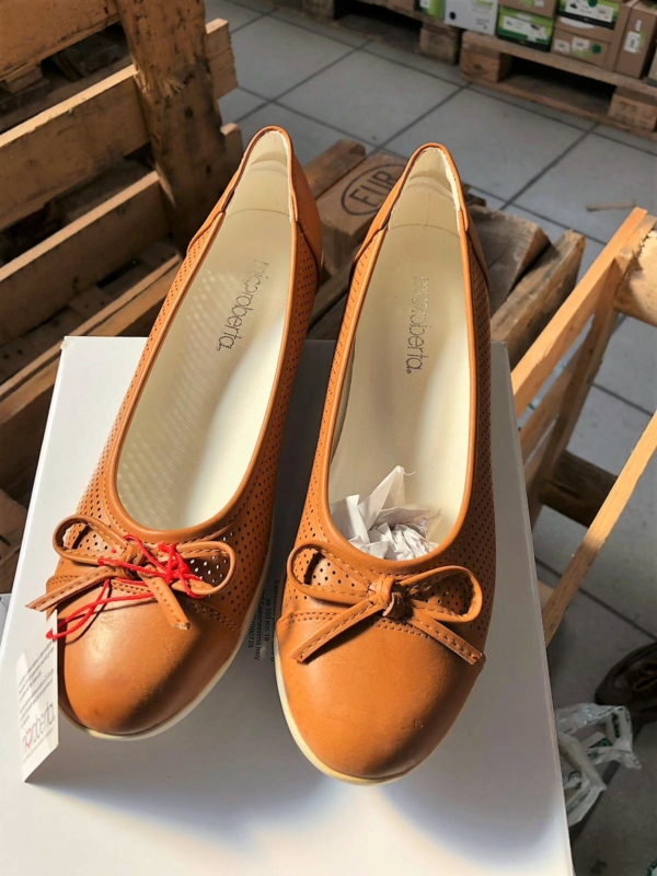 Stocklot ladies shoes - Image 11