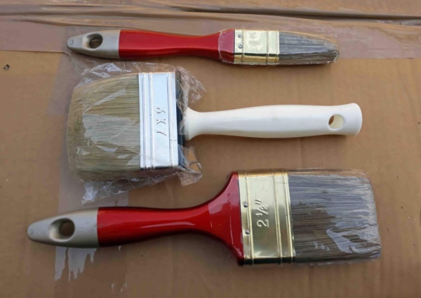 Stocklot paints, brushes and accessories - Image 13