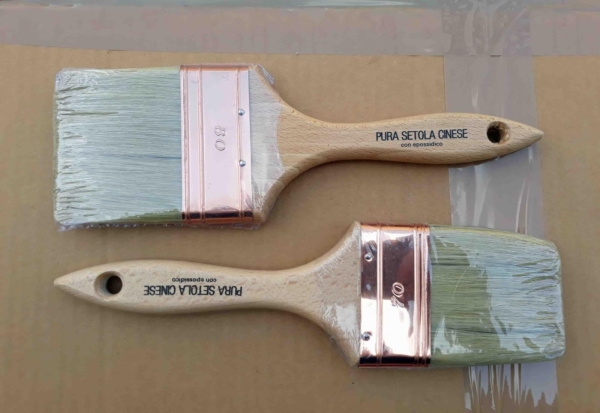 Stocklot paints, brushes and accessories - Image 15