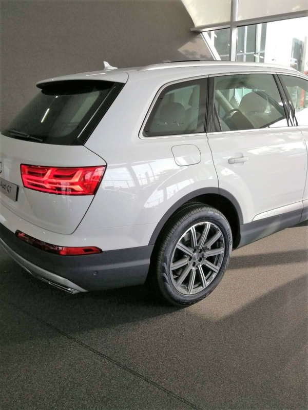 Special offer Audi cars - Image 5