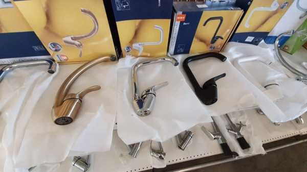 Stocklot taps, mixers and faucets - Image 12