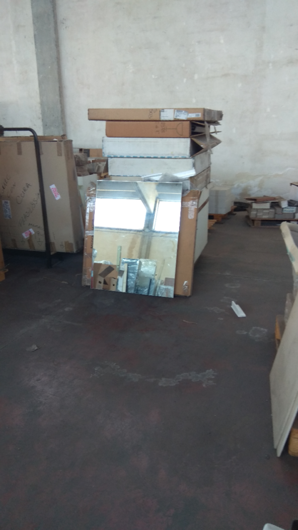 Stocklot bathroom and sanitary ware - Image 9