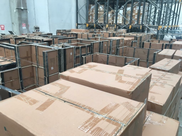 Stocklot crystal tables - Image 15