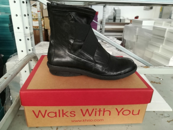 Stocklot ladies shoes - Image 13