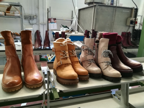 Stocklot ladies shoes - Image 36