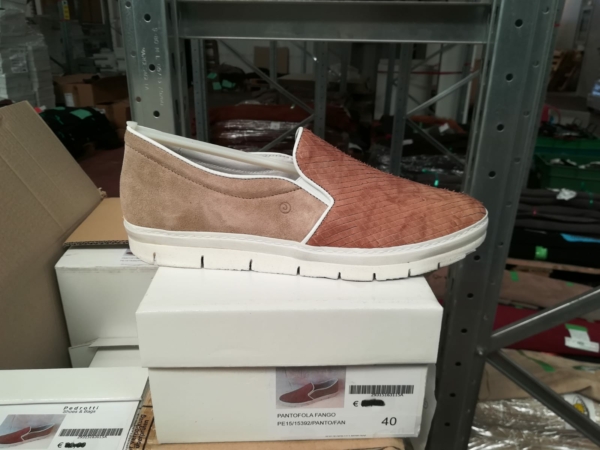 Stocklot ladies shoes - Image 5