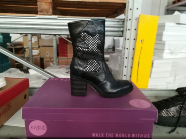Stocklot ladies shoes - Image 19