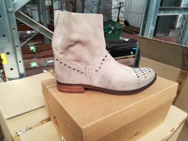 Stocklot ladies shoes - Image 21