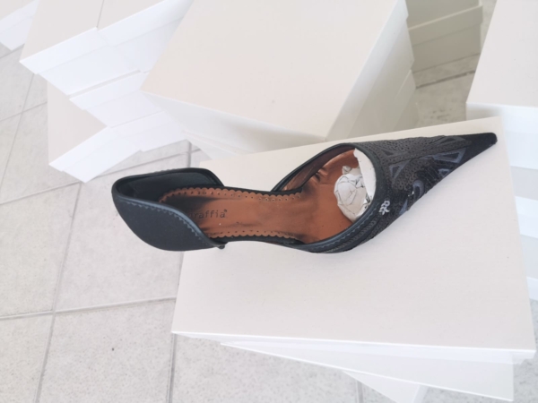 Stocklot ladies shoes - Image 5