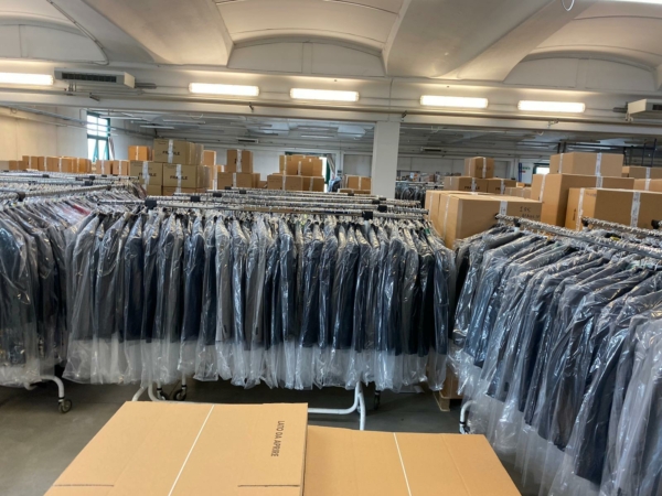 Stocklot men's suits - Image 4