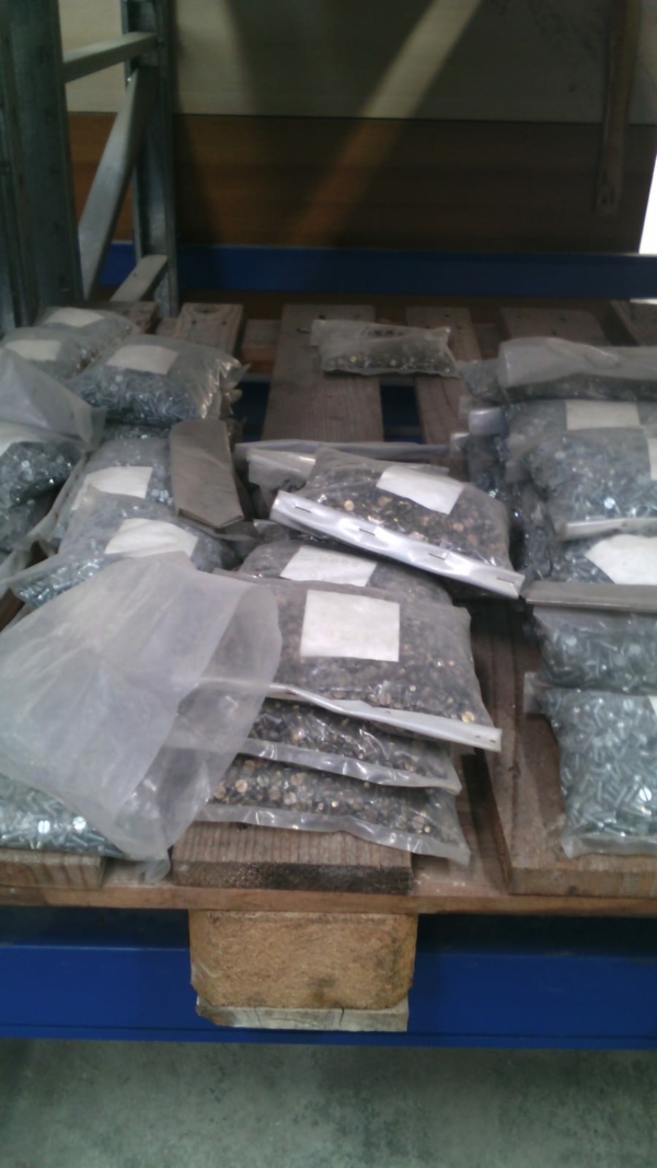 Stocklot screws - Image 12