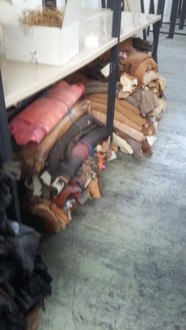 Stocklot leather skins - Image 4