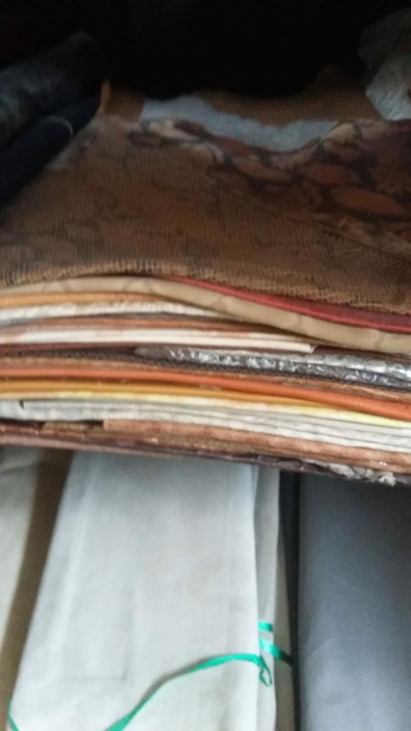 Stocklot leather skins - Image 7