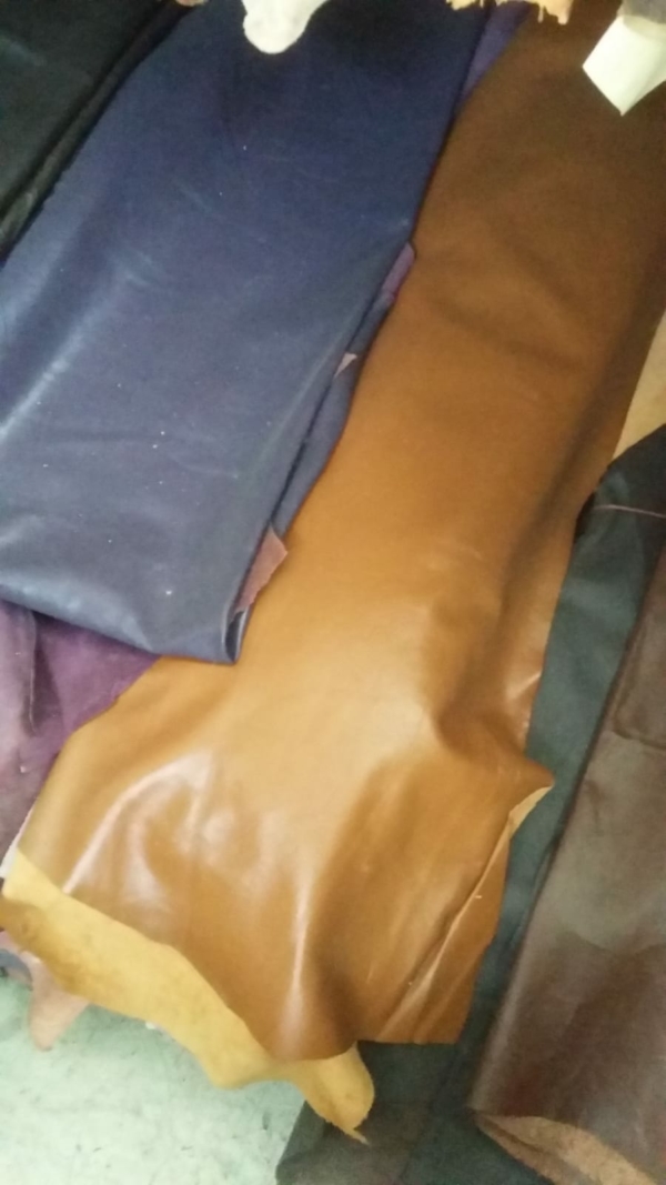 Stocklot leather skins - Image 10