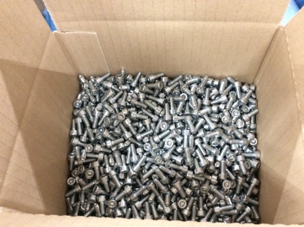 Stocklot screws, bolts and nuts - Image 3