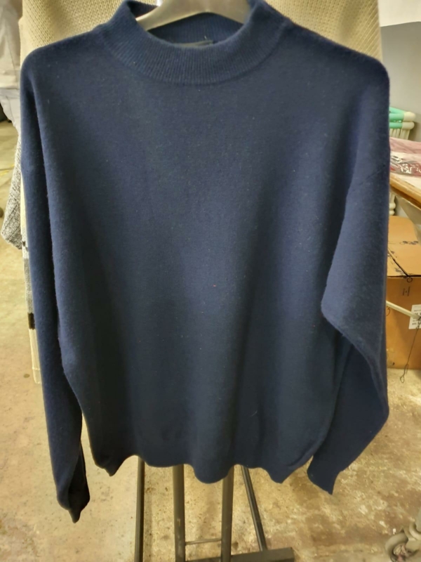 Stocklot knitwear ladies and men - Image 10