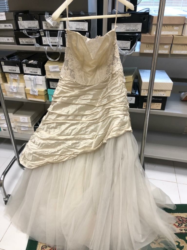 Stocklot wedding dresses, shoes and lingerie - Image 17