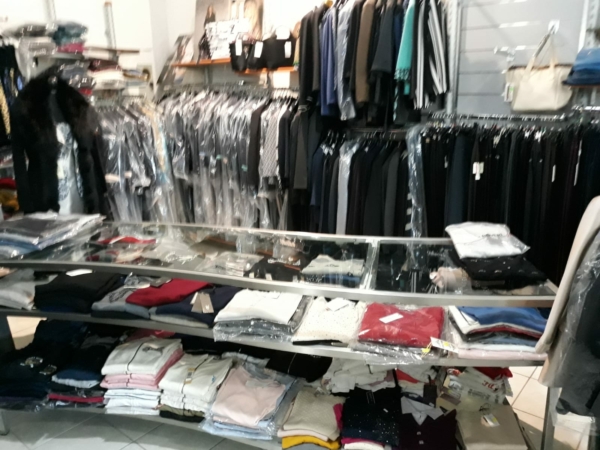 Stocklot branded clothing - Image 20