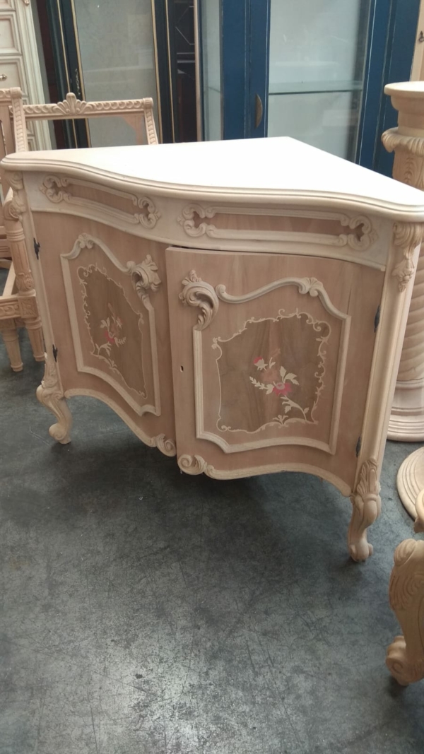 Stocklot Italian furniture - Image 24