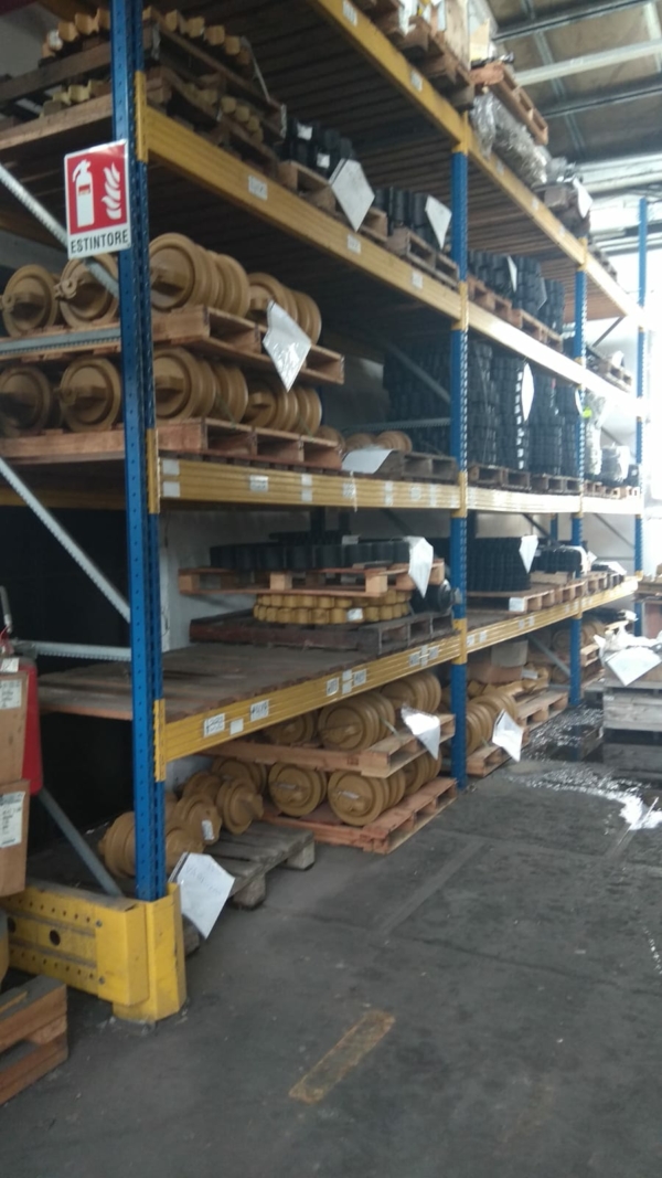 Stocklot spare parts Caterpillar and Komatsu - Image 8