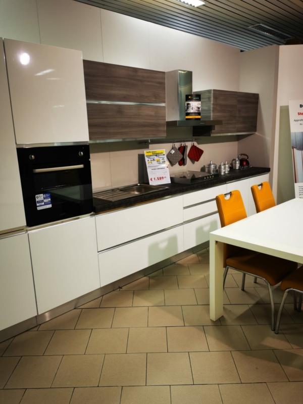 Stocklot furniture, appliances and household - Image 3