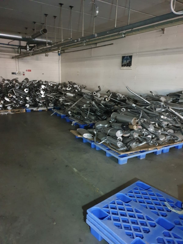 Stocklot general spare parts for cars and trucks - Image 16