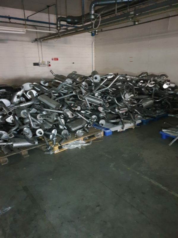 Stocklot general spare parts for cars and trucks - Image 3