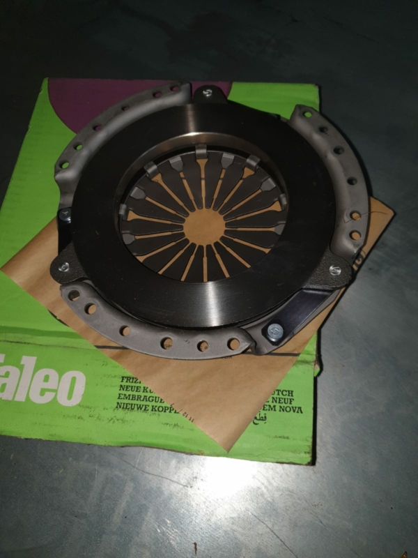Stocklot general spare parts for cars and trucks - Image 5