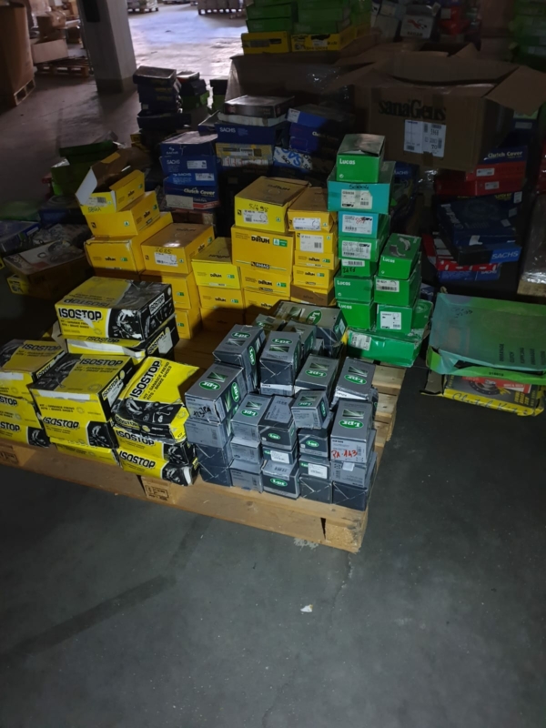 Stocklot general spare parts for cars and trucks - Image 6