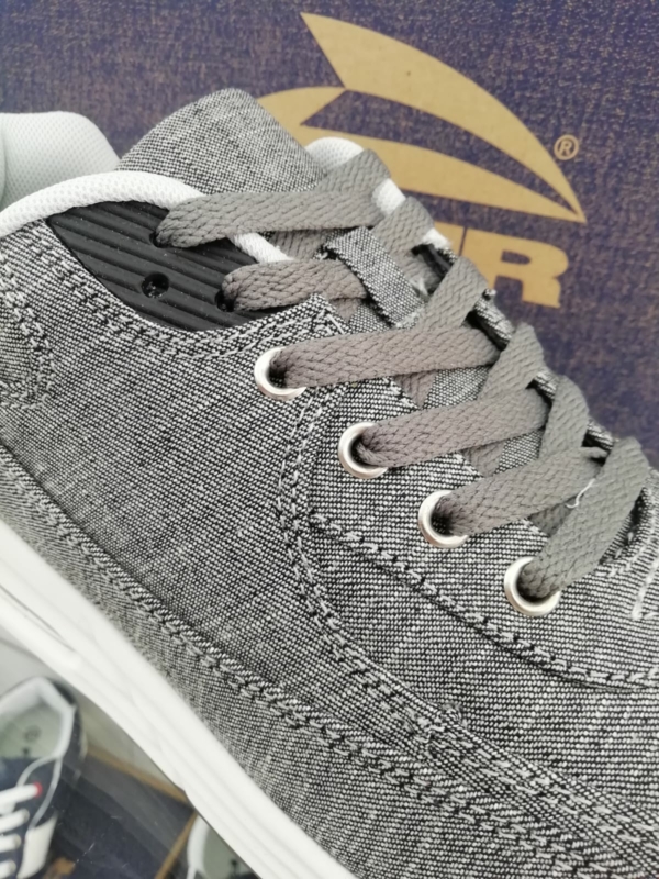 Stocklot sport shoes - Image 11