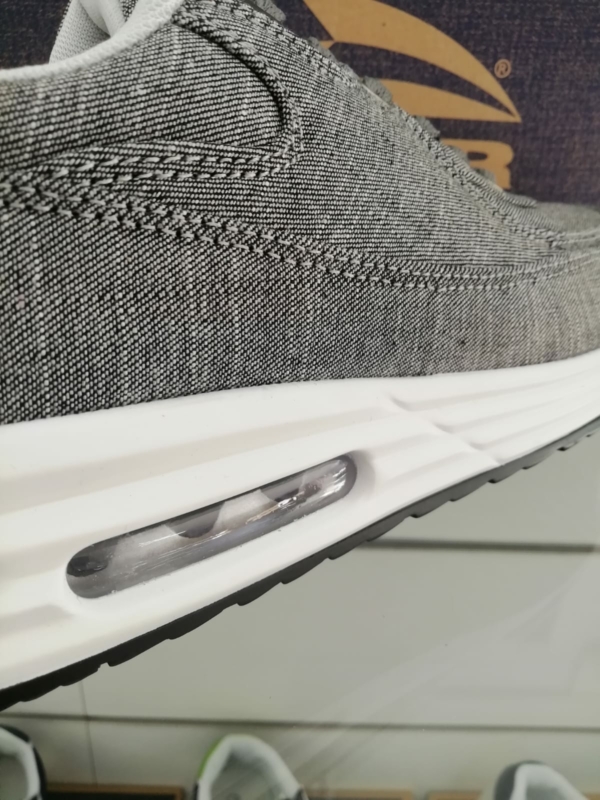 Stocklot sport shoes - Image 13
