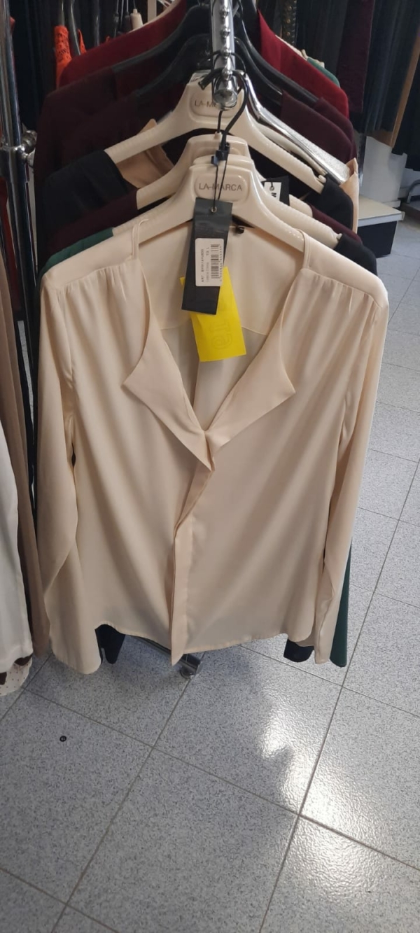 Stocklot clothing - Image 5